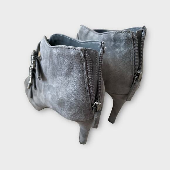 White House Black Market Peep Toe Gray Suede Buckle Booties Heel Sandal Size 6.5 - Picture 7 of 13